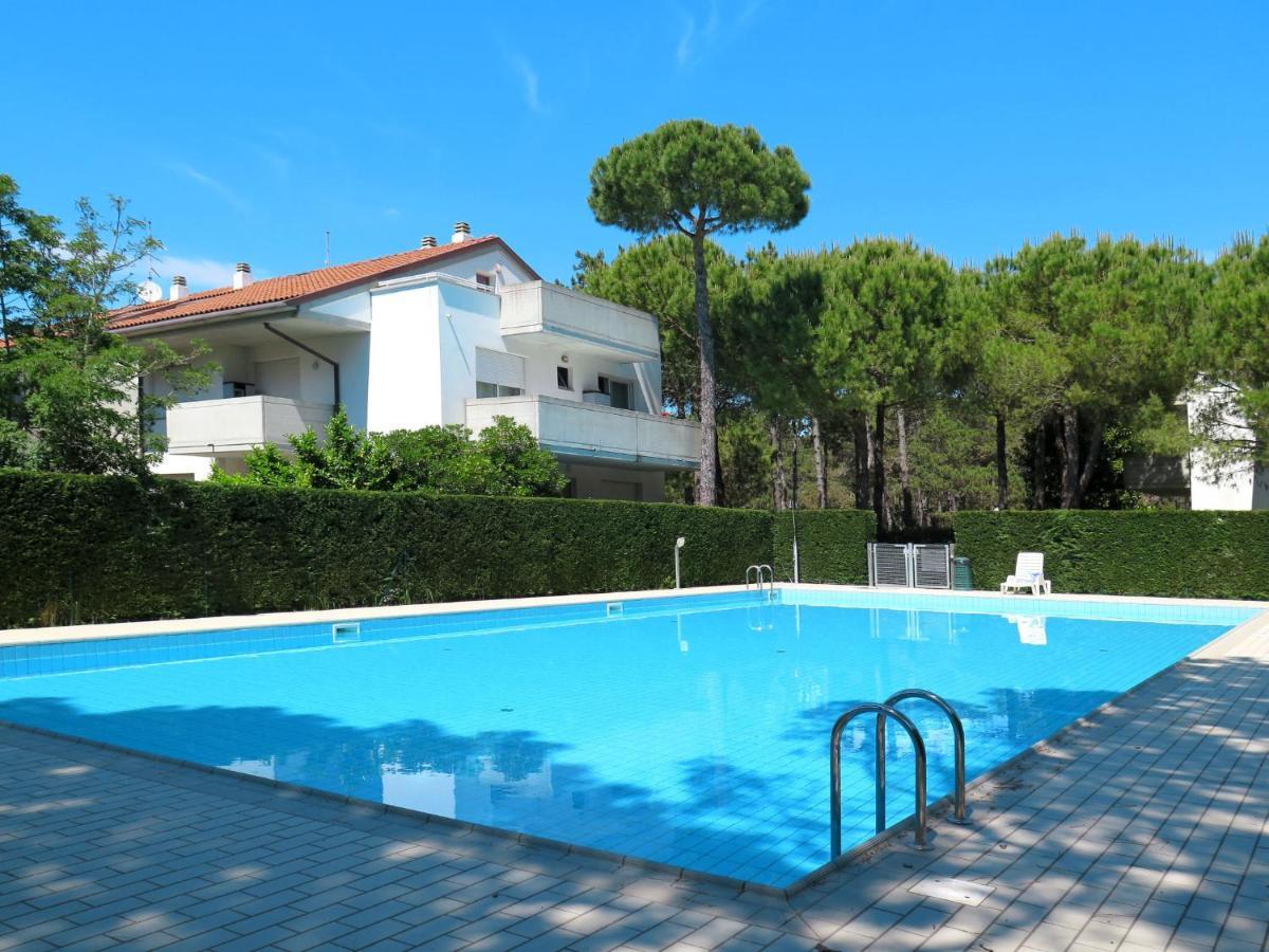 Apartment Parco Hemingway-3 By Interhome Lignano Sabbiadoro Ngoại thất bức ảnh
